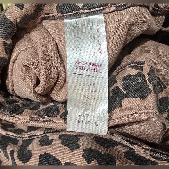 Nasty Gal Leopard Print Jumpsuit - Picture 12 of 13